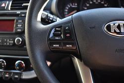 2013 Kia
Rio S