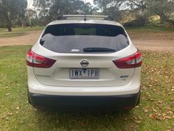 2016 Nissan
QASHQAI TS