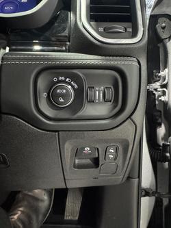 2025 RAM 1500 Laramie Sport Hurricane SO RamBox