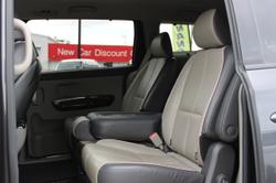 2017 Kia Carnival