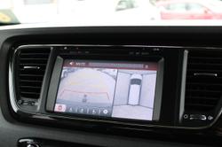 2017 Kia Carnival