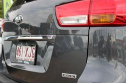 2017 Kia Carnival