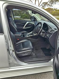 2016 Mitsubishi
Pajero Sport GLS