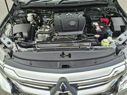 2016 Mitsubishi
Pajero Sport GLS