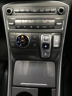 2021 Hyundai
Santa Fe Elite