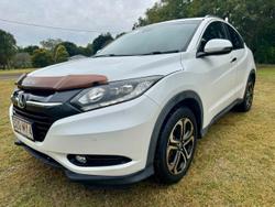 2017 Honda
                HR-V VTi-L