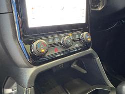 2024 Ford
Everest Platinum