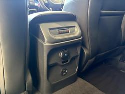 2024 Ford
Everest Platinum