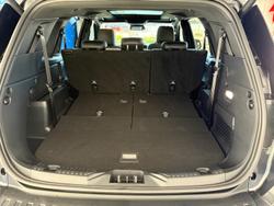 2024 Ford
Everest Platinum