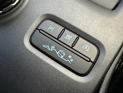 2024 Ford
Everest Platinum