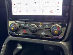 2024 Ford
Everest Platinum