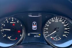 2017 Nissan
                X-TRAIL Ti