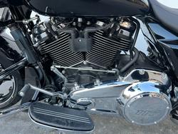 2025 Harley-davidson FLTRX ROAD GLIDE (117) Vivid Black