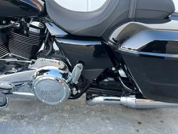 2025 Harley-davidson FLTRX ROAD GLIDE (117) Vivid Black