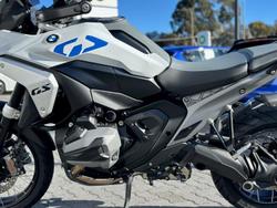 2025 BMW R 1300 GS Pure R 1300 White