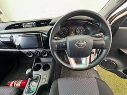 2018 Toyota
Hilux Workmate