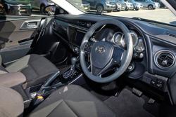 2018 Toyota Corolla Ascent ZRE182R Glacier White