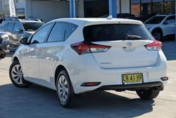 2018 Toyota Corolla Ascent ZRE182R Glacier White