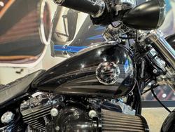 2017 Harley-Davidson Breakout 103 (FXSB) Softail Black