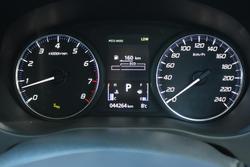 2020 Mitsubishi
Outlander LS