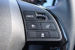 2020 Mitsubishi
Outlander LS
