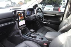 2022 Ford
Everest Sport