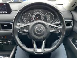 2017 Mazda
CX-5 Maxx Sport