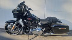 2025 Harley-davidson FLHX STREET GLIDE (117) Vivid Black