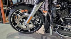 2025 Harley-davidson FLHX STREET GLIDE (117) Vivid Black