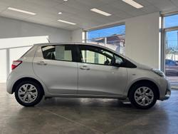 2017 Toyota
Yaris Ascent