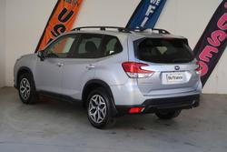 2023 Subaru
                Forester 2.5i