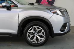 2023 Subaru
                Forester 2.5i
