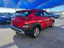 2021 Hyundai
                Kona Active