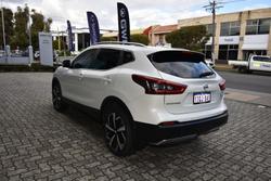 2018 Nissan
QASHQAI Ti