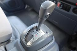 2021 Isuzu N Series NNR 45-150 Pantech White