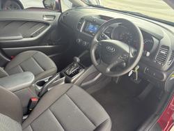 2017 Kia
Cerato S