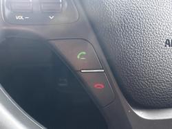 2017 Kia
Cerato S
