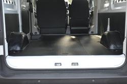 2023 LDV
Deliver 9