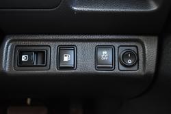 2019 Nissan Navara ST-X D23 Series 3 4X4 Dual Range Brilliant Silver