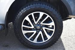 2019 Nissan Navara ST-X D23 Series 3 4X4 Dual Range Brilliant Silver