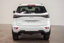 2025 Isuzu
MU-X LS-U