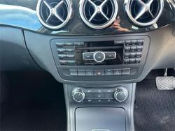 2012 MERCEDES-BENZ
B200 BE
