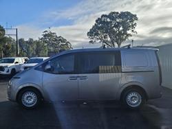 2021 Hyundai
                STARIA LOAD 