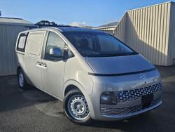 2021 Hyundai
                STARIA LOAD 