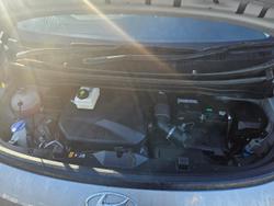 2021 Hyundai
                STARIA LOAD 