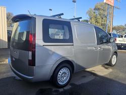 2021 Hyundai
                STARIA LOAD 