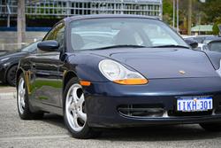 1998 Porsche
                911 Carrera