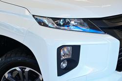 2021 Mitsubishi
                Triton GLX