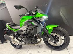 2025 Kawasaki Z500 Green