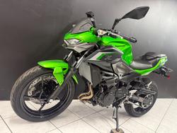 2025 Kawasaki Z500 Green
